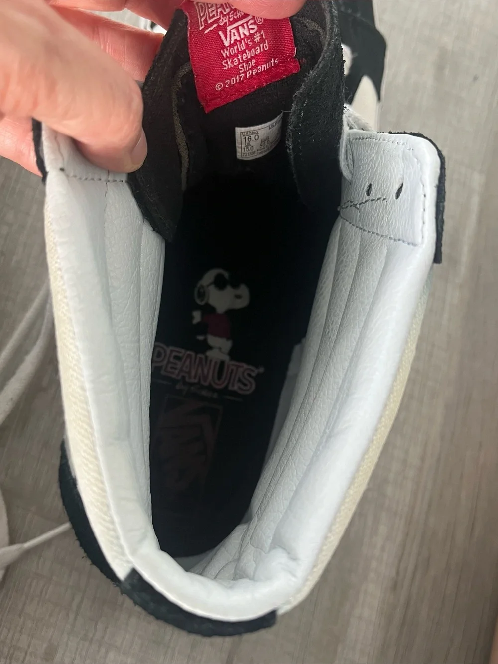 Vans Peanuts SK8-HI Reissue Joe Cool Snoopy Woodstock Black White Mens Size 16